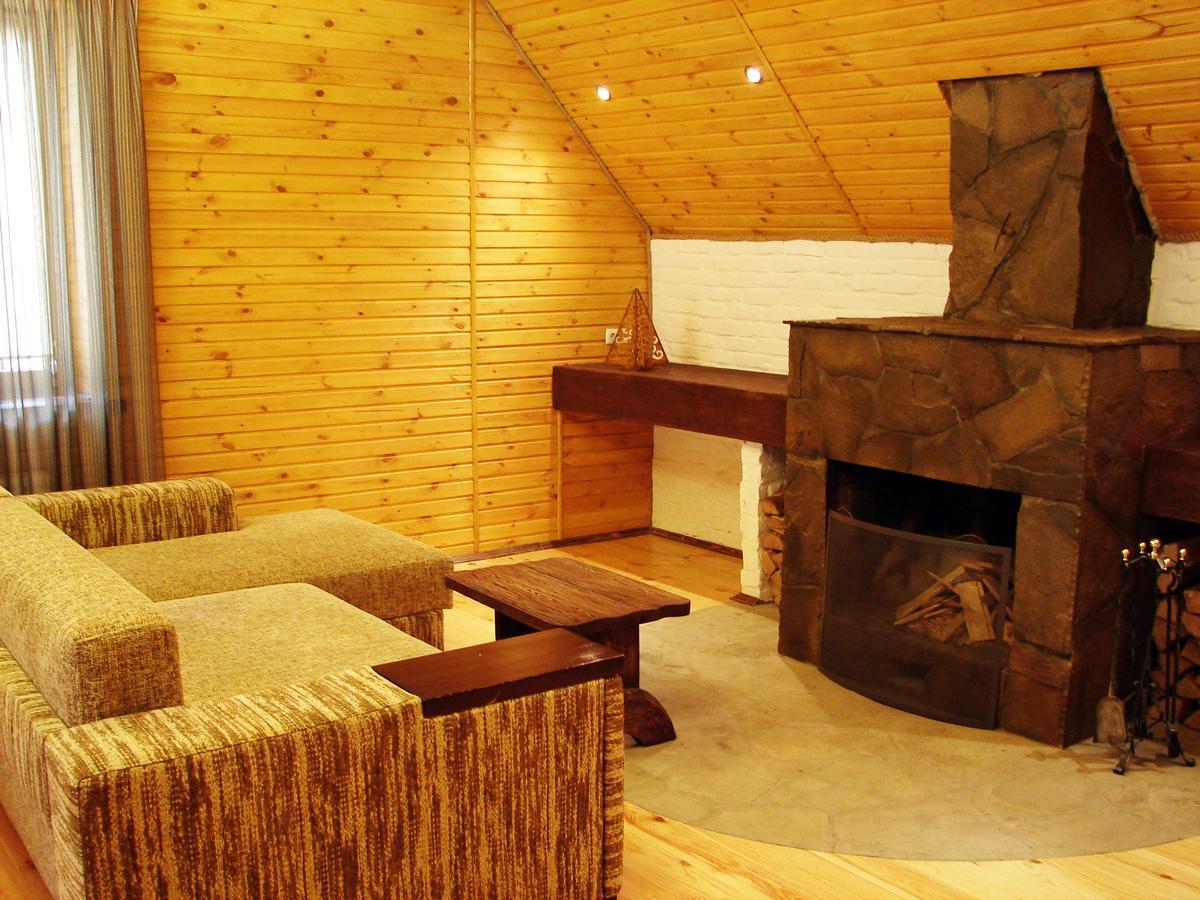 Pershyi Kordon Tourist Complex Otel Medvedevka Oda fotoğraf