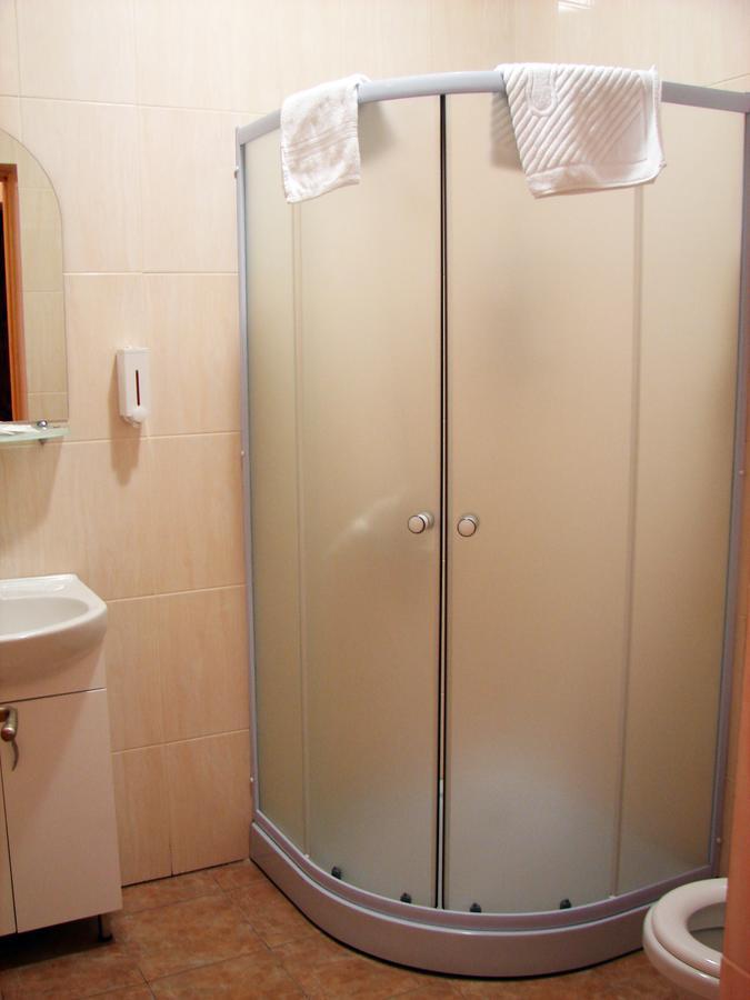 Pershyi Kordon Tourist Complex Otel Medvedevka Dış mekan fotoğraf